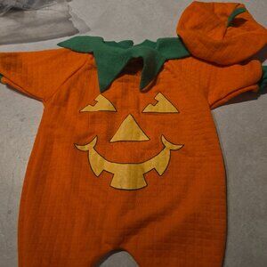 Baby costume